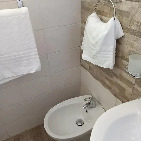 Madonna Della Neve Pettenasco