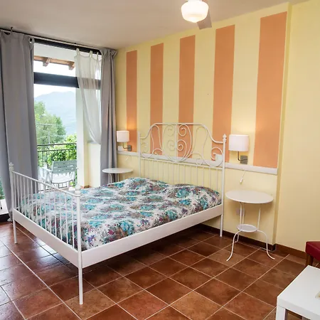 Otel Madonna Della Neve Pettenasco