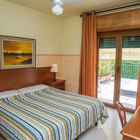 Hotel Madonna Della Neve
