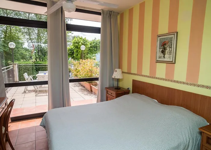 Madonna Della Neve Hotel Pettenasco